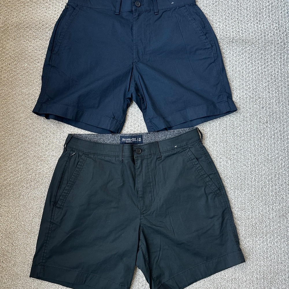 Abercrombie & Fitch Men's Blue and Gray Flat Front Shorts